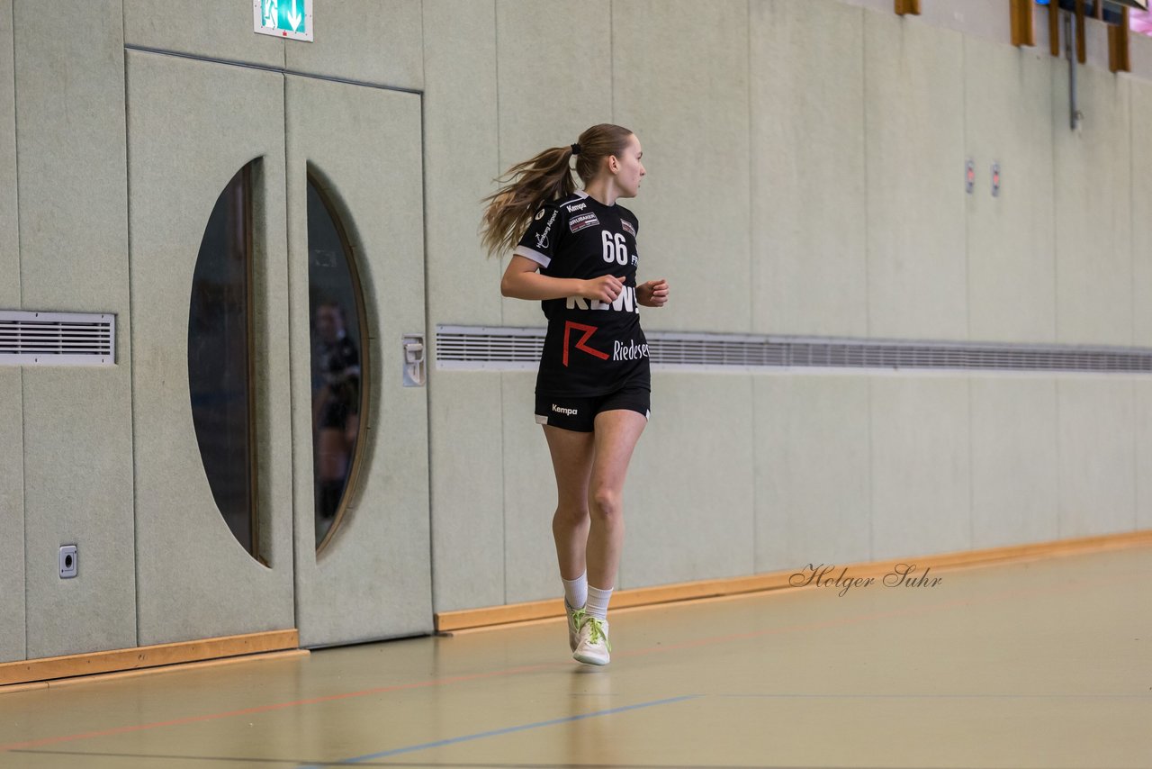Bild 96 - wBJ SV Henstedt Ulzburg - Bramstedter TS : Ergebnis: 27:15